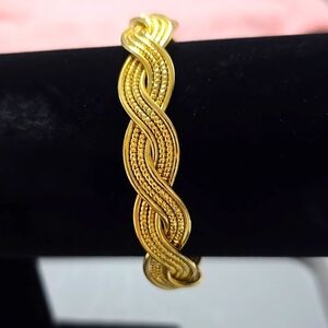 Stainless steel gold plated bangle